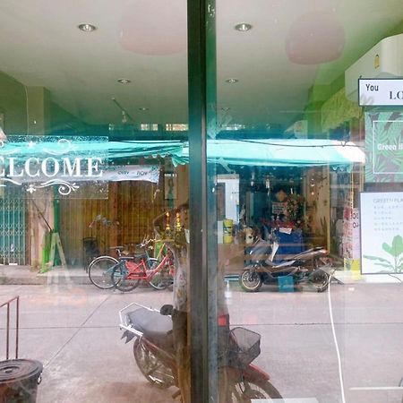Ying Hostel Бангкок Экстерьер фото
